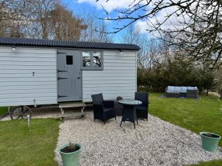 Greatwood Shepherds Hut - Battle - 6