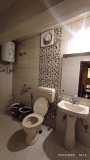 Baba Tourist Lodge - 2