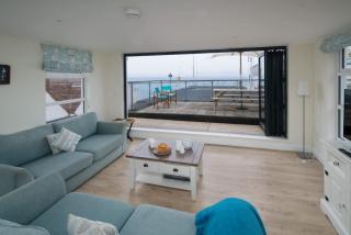 The Watch House - Cowes - 9