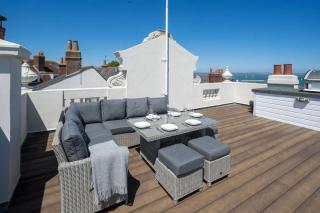 Theatre House - Cowes - 0