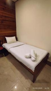 Baba Tourist Lodge - 6