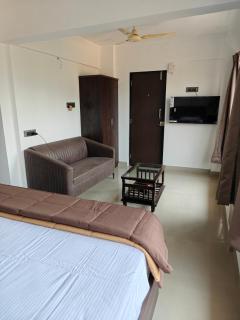Garden-View Studio Apartment in Sanpada, Navi Mumbai - Navi Mumbai - 8