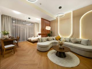 Luxury 4BR - Full Marina View - High Floor Bliss - 9