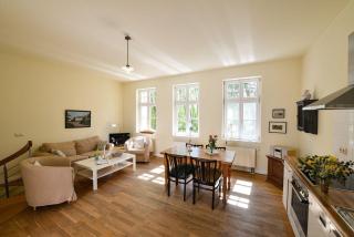 Gutshaus-Grubnow-Ferienwohnung-2-am-Wasser-Sauna-und-WLAN-incl - Grubnow - 9