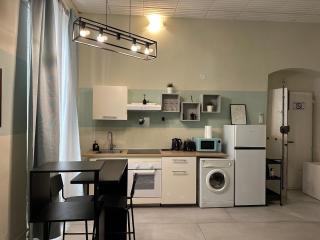 Station Apartment EAST La Spezia - 5 terre - La Spezia - 3
