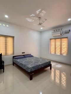Cheers Home Stay - Pala - 4