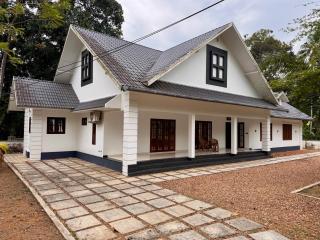 Cheers Home Stay - Pala - 0