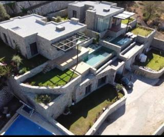 Özel Havuzlu Taş Villa - 2