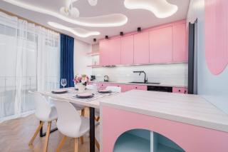 Spacious Apartment for 4 People by Renters Prestige - Kattowitz - 9