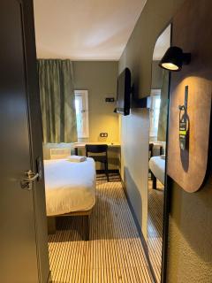 B&B HOTEL Cergy Pierrelaye - Pierrelaye - 1