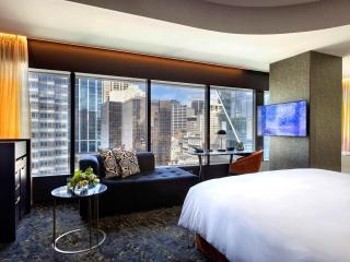 SO/ Auckland - 2
