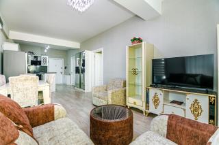VIP Sea View Apartment on SABAH Residence - Bakoe - 0