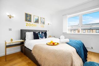 Spacious, Chic Townhouse with Parking & Garden - Birmingham - 9