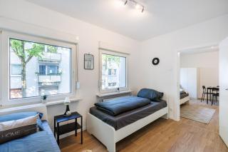 VAZ Apartments Walsum für Monteure und Fachkräfte, Küche, Terrasse, TV, WLAN, Parkplatz, Autobahnähe - 2