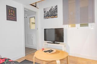 Modern, temporary, and practical apartment in Chamberí VAR12 - Madrid - 1