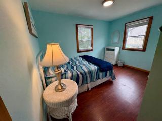 Lovely 26th street Bayside Garage Apt - Ocean City - 6