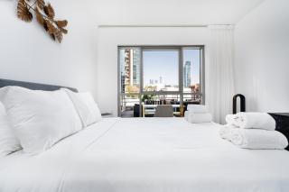 Stylish and Central 1 BD in Downtown Dubai - 9