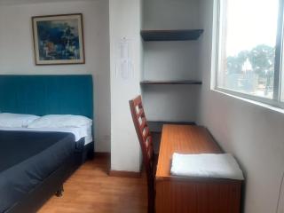 Cerca Simon Bolivar estereo Picnic, movistar arena ,teusaquillo Informacion trescientosdoscuatrosieteseiscerocuatroveintisiete - 3