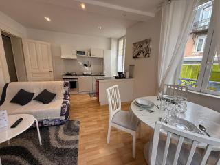 Escale Belfortaine - Spacieux - Résidence privée - Belfort - 8