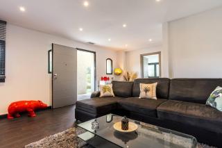 Joli bas de maison - Jardin et piscine privative - Mougins - 8