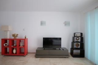 Whispering Palms Villa in Jolly Harbour - Jolly Harbour - 7