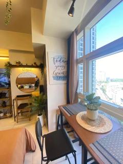 Twin Oaks near MRT Shaw, Megamall, Shangri-la plaza - Manila - 7