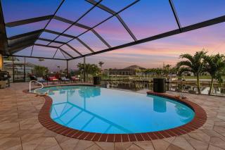 Heated Saltwater Pool, Dock, Gulf Access - Infinity Coral Villa - Roelens - Cape Coral - 5