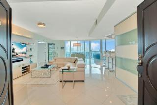 Beachfront Luxury Two bedroom Condo - Pompano Beach - 6
