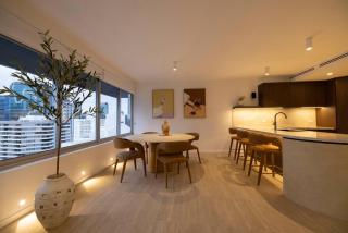 Luxury Three Bedroom Penthouse - Brisbane CBD - Brisbane - 3