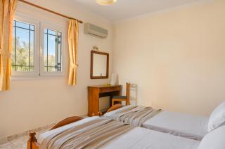 Kallithea Studios & Apartments - 7