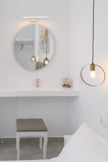 Sunny & Blue Studios 2 - Parasporos - 3