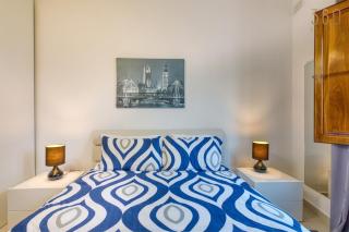 Stylish St Julians 1BR home, Cozy and Central by 360 Estates - St Julian's - 4