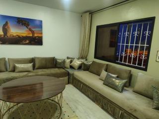 Spacious flat with private gym and lovely private terrace - 4