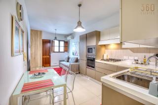 Stylish St Julians 1BR home, Cozy and Central by 360 Estates - St Julian's - 5