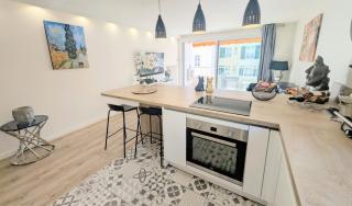 "L'artiste" close to everything - with terrace and parking - 3