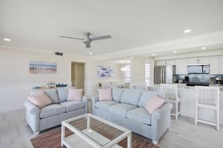 Sundial A301- Gorgeous Beachfront Condo at Sundial Sanibel - Sanibel - 8