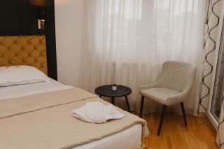 PLAN Deluxe Hydro Suite Niš, centar, free parking - 2