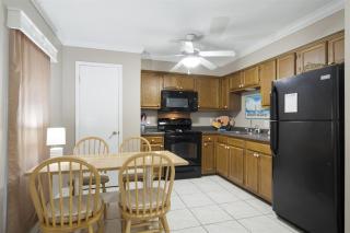 Beach Front 101 Your Spacious Beachside Retreat - Gulf Shores - 7