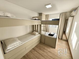 Beto Carrero, pé na areia, piscina aquecida, Bali - 2