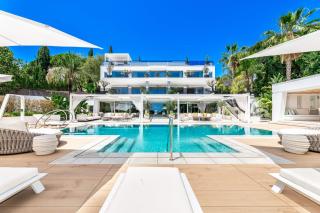 All About Villa Serenity - Marbella - 9