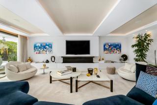 All About Villa Serenity - Marbella - 4