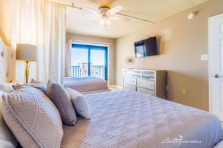 Ocean Breeze West 504 Gulf Dreams and Palm Trees - Pensacola - 1