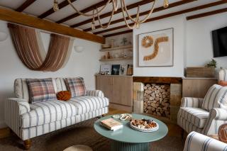 Stow on the Wold Scandi Chic Authentic Cottage - 8