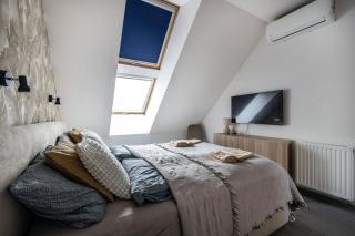 Summit Stay - Penthouse with Parking for Two - Budapest - 5