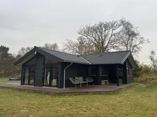 Holiday Home Angelie - from the sea by Interhome - Hals - 0