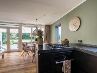 Holiday Home 6 pers- Veenhuis Comfort Plus by Interhome - Vlagtwedde - 4