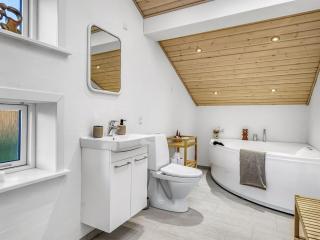Holiday Home Ilya - 1-7km from the sea by Interhome - 6