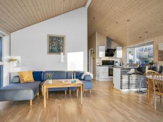 Holiday Home Ilya - 1-7km from the sea by Interhome - 2