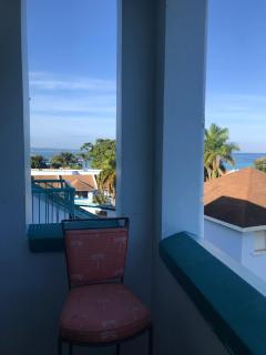 Negril Oceanview Escape - Beachfront Studio - Orange Bay - 8