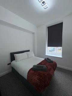 38 Everton Road Free onsite parking - 3